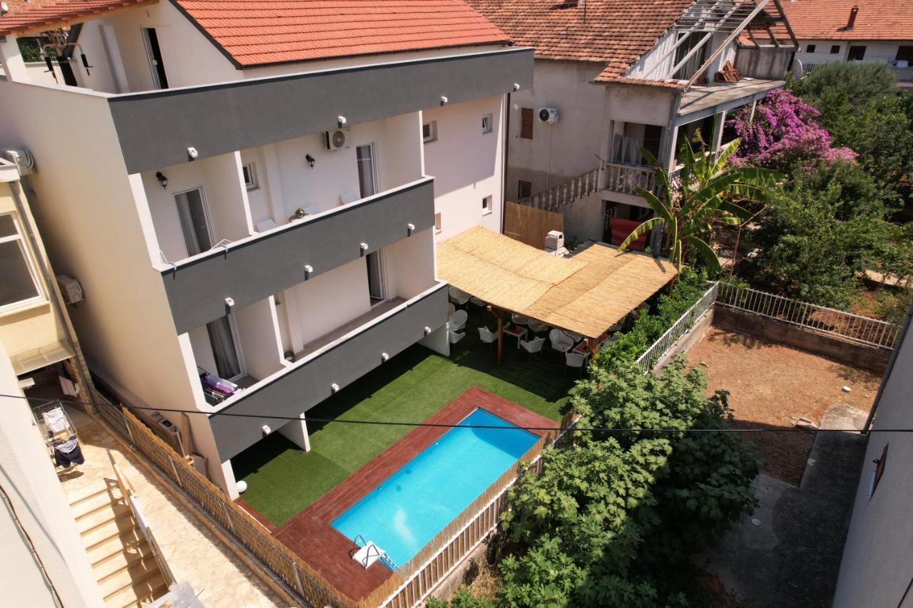 Mario Guest house *